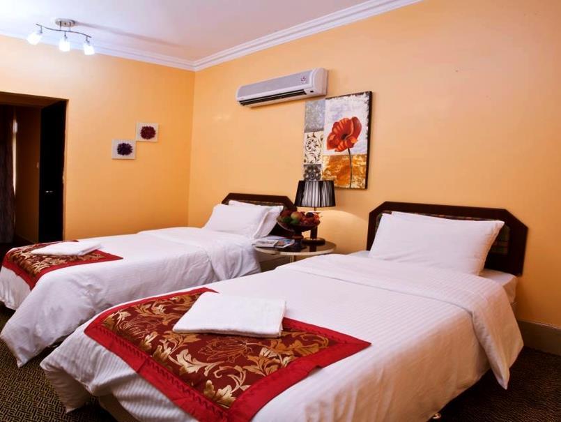 Delmon Appart hôtel 3*