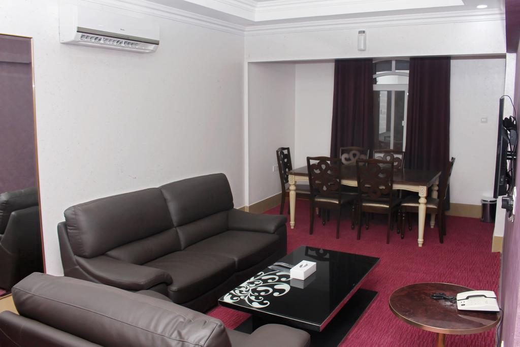 Delmon Aparthotel Maskat